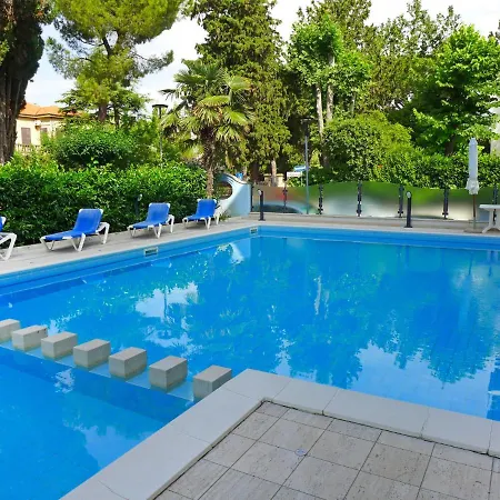 Locazione Turistica Rendez Vous.5 *